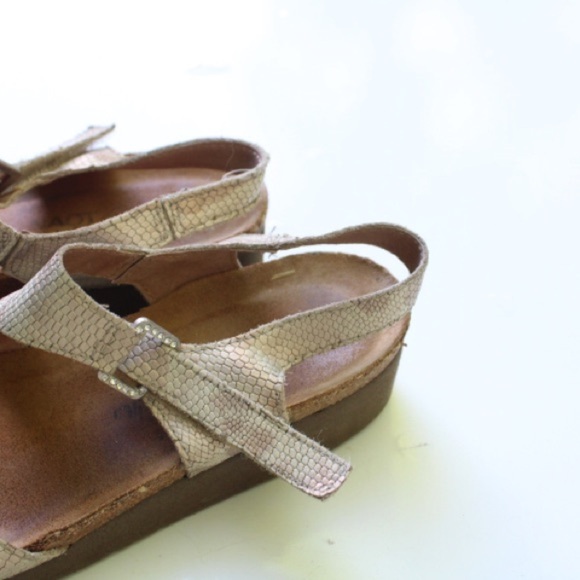 Naot sandals - Picture 3 of 11